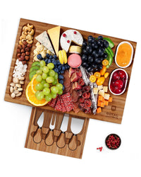 Cheese Board Set w/knives, 16.5“x11”, Brown