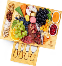 Cheese Board Set w/knives, 16.5“x11”